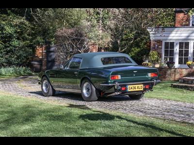 Aston Martin+V8 Volante